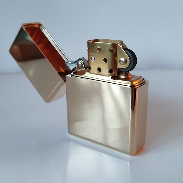 Zorro 912 Polished Brass Lighter - 150g Case & Heavy Duty Hinge (with Gift Box and Flints)