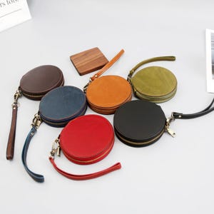 Vintage personalisierte kleine Ledertasche - Mini runde echte Münzbrieftasche, Schlüsseltasche, perfektes Geschenk