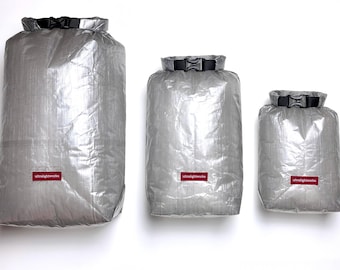 Sacca impermeabile arrotolabile in Dyneema® – Zaino ultraleggero e impermeabile per trekking, escursionismo, campeggio e viaggi.