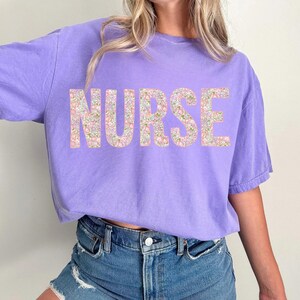 Nurse Floral DTF, pronto per la stampa, trasferimento DTF, pressa a caldo, trasferimenti diretti su pellicola, stampa DTF, trasferimento a caldo