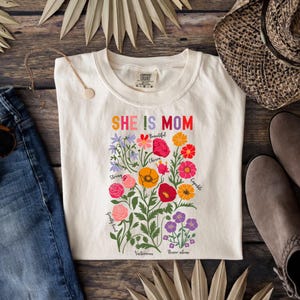Sie ist Mutter Dtf Transfers bereit zu drücken, direkt zu Film, Tshirt Transfer, Muttertag DTF, Trendy DTF, floral Mama, boho retro DTF