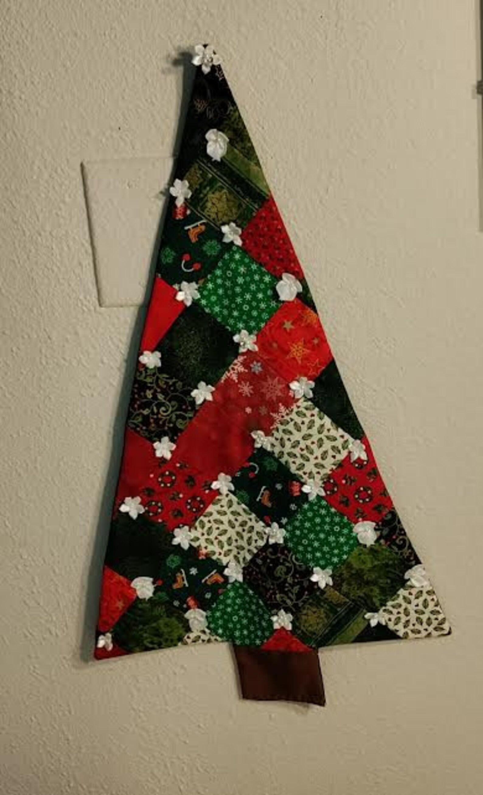 Christmas! Handmade Quilted Fabric Christmas Tree Wall Hanging - Etsy