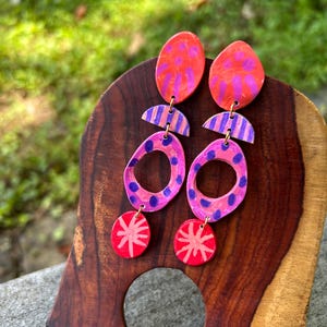 Abstract Pink & Purple Dangle Earrings – Hand-Painted Artistic Statement Jewelry