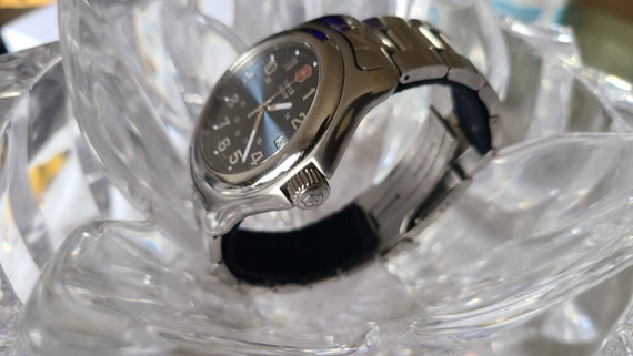 Victorinox swiss army top watch sapphire crystal