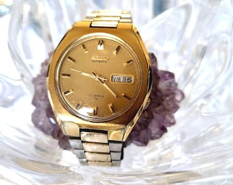 Vintage SEIKO Automatic Watch. 17 Jewels Stainless Steel Vintage SEIKO Automatic Watch. 17 Jewels Stainless Steel