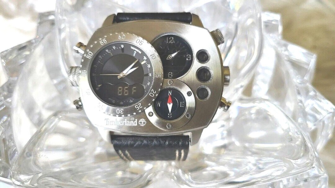 RARE Timberland HT2 Compass, Altimeter, Alarm, Barometer, Dual 