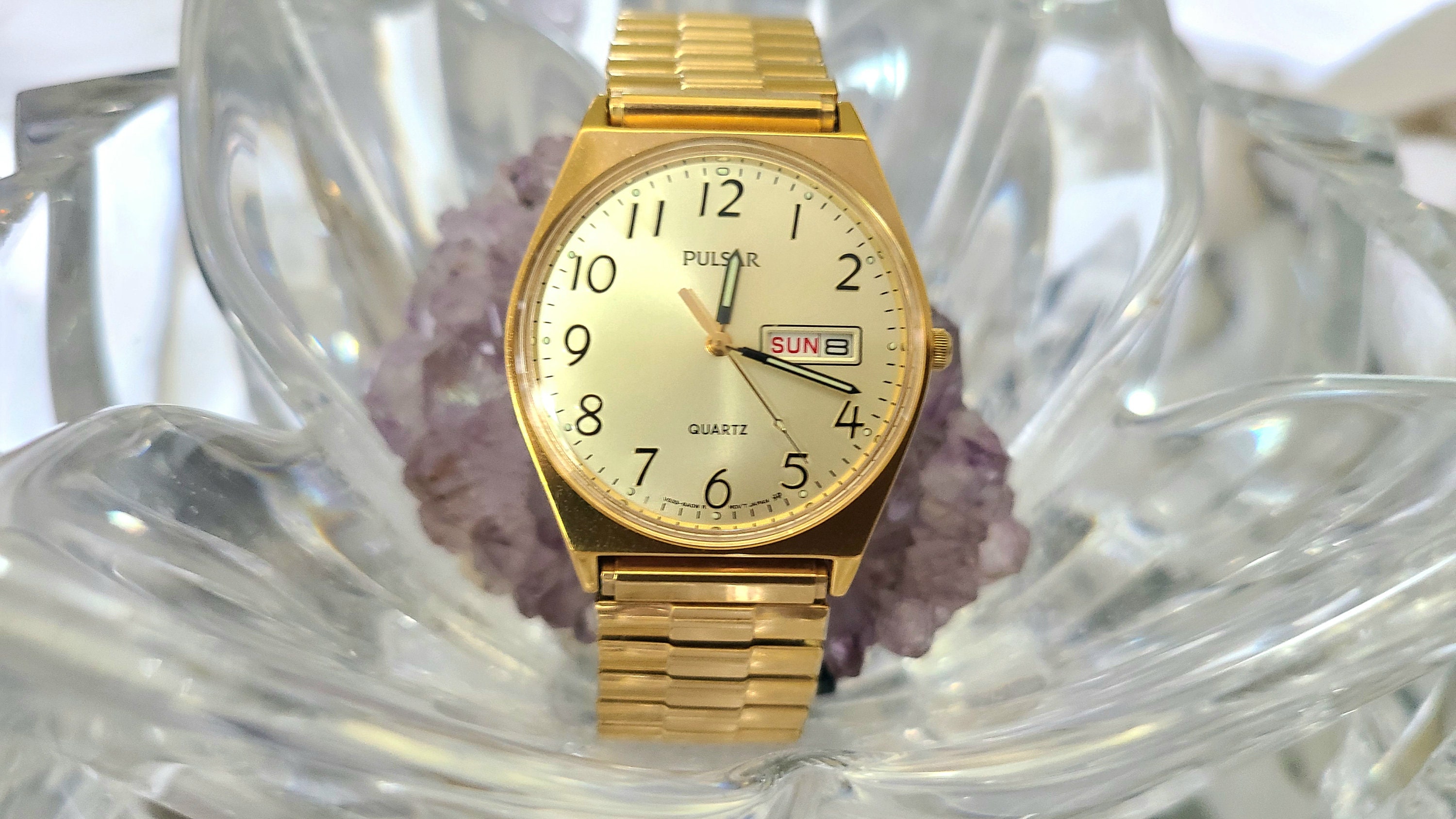 Gold Pulsar Uhren Seiko Vintage Women's Pulsar Watch, Accurist