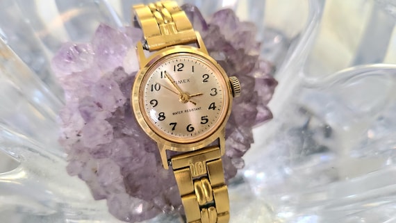 Timex Manual Vintage Wind up Gold Toned 23mm Women's Watch