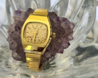 GUCCI Swiss Stainless Steel Women