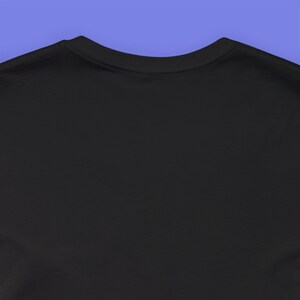 Back Collar Closeup