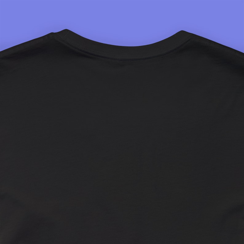 Back Collar Closeup
