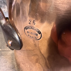 Grands magasins du Louvre #26 early 1900s hammered saucepan 2.5 mm bevel hand forged handle