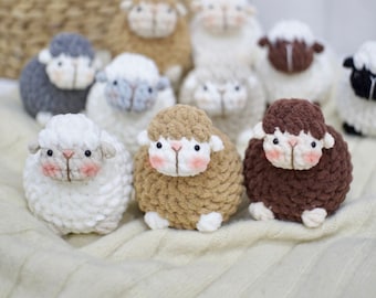 Little Sheep Crochet Plushies Pattern, Amigurumi PDF File Tutorial in English Deutsch Français Español Português