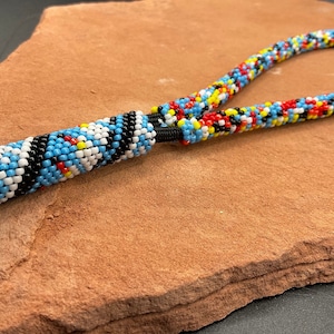 Pulsera de cuentas de nativos americanos
