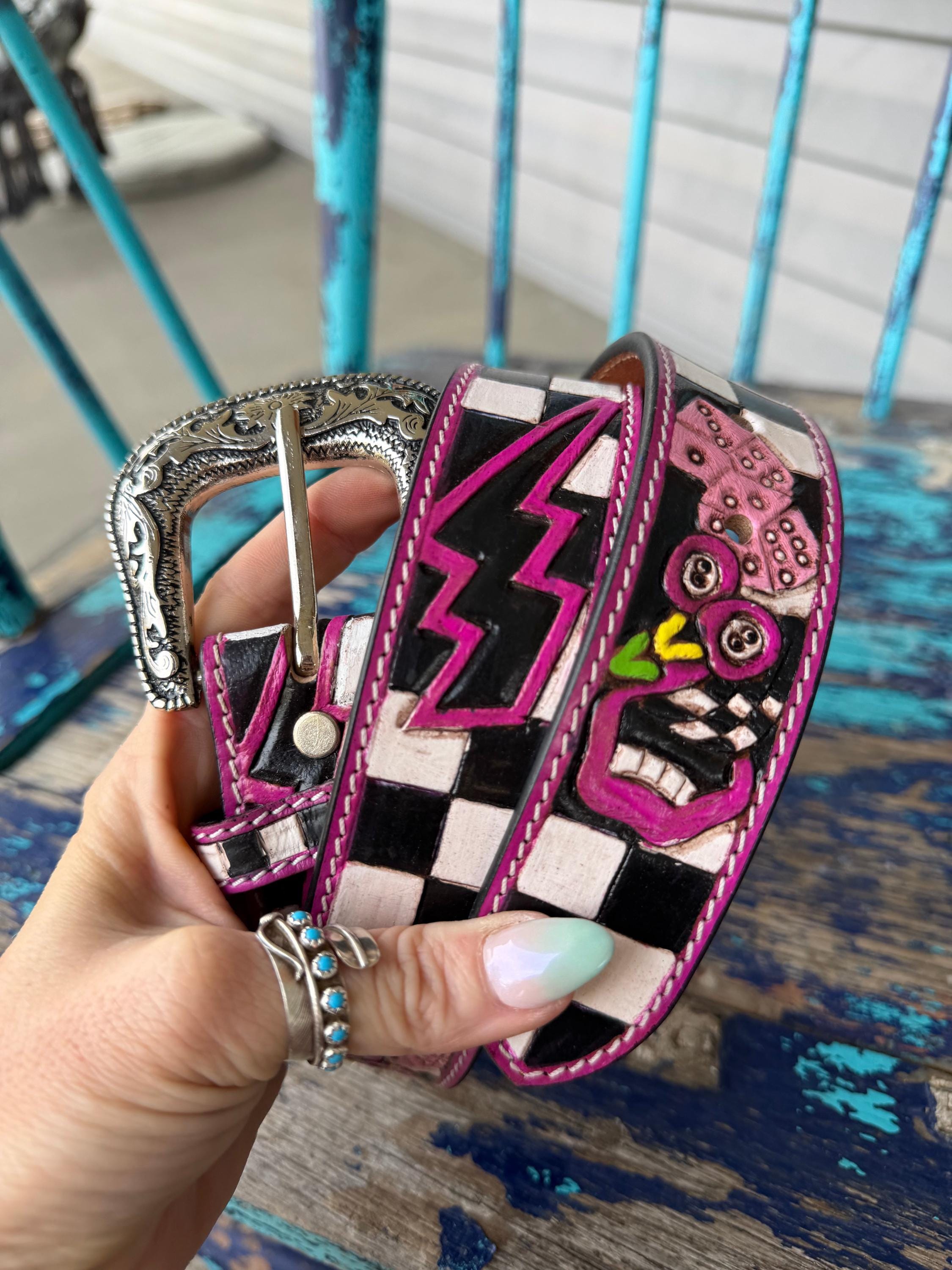Western Belt Boho Barbie Pink Silvery Belt Buckle Floral Bohemian Style Belts Western Belt Rhinestone Brass Medallion Leather Size L/XL 35  main image 3