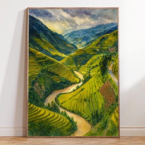 Może przedstawiać: Akwarela przedstawiająca bujny, zielony krajobraz tarasowy z wijącą się rzeką. Dzieło przedstawia faliste wzgórza i góry pod zachmurzonym niebem. Paleta kolorów obejmuje odcienie zieleni, żółci, błękitu i brązu, tworząc spokojną i naturalną scenerię.
