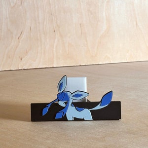 Glaceon - Fully Adjustable Trading Card Display Stand