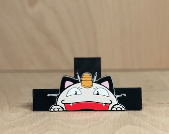 Meowth (Peeking): expositor de cartas coleccionables totalmente ajustable