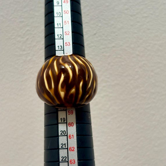 Tortoiseshell Resin Statement Ring, Gold Tone Boh… - image 10