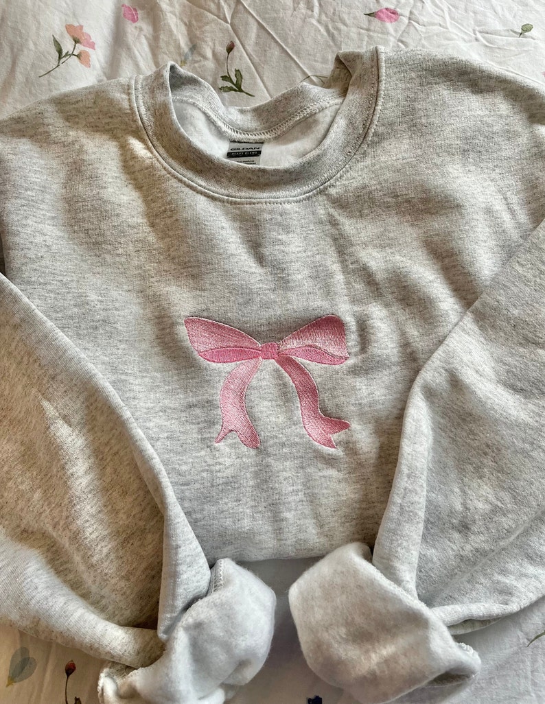 Coquette Style Bow Embroidered Sweatshirt Aesthetic Bow Embroidered ...