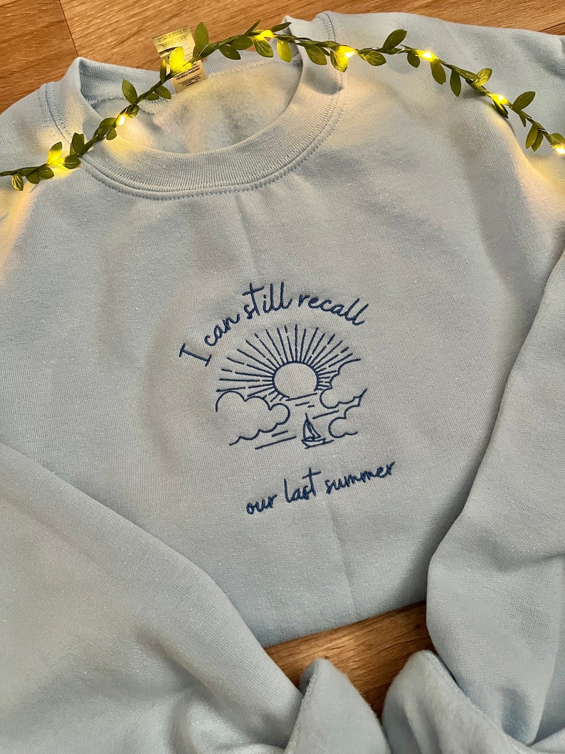 Unser letzter Sommer besticktes Sweatshirt Von Mamma Mia inspirierter bestickter Rundhalsausschnitt Bild 3