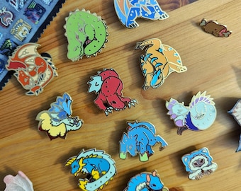 Monster Hunter Enamel Pins