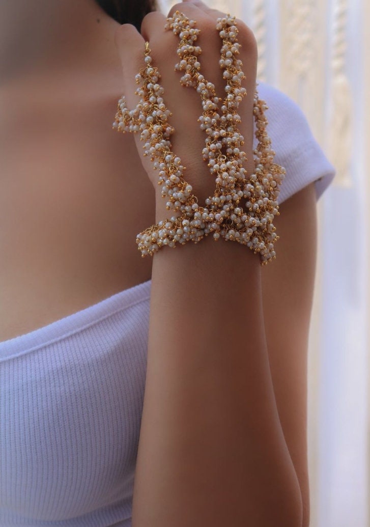 Traditional 18k Gold Plated Embellish With Kundan & Pearl Adjustable Haath Phool/Panja Bracelet for Women