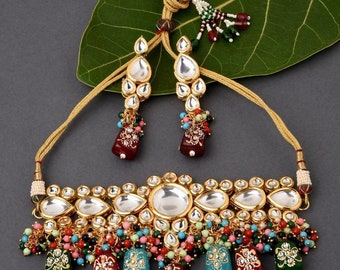 Sabyasachi designer kundan set, green Meena kundan bridal set, kundan bridal necklace set, customizable kundan bridal sets Royal kundan sets