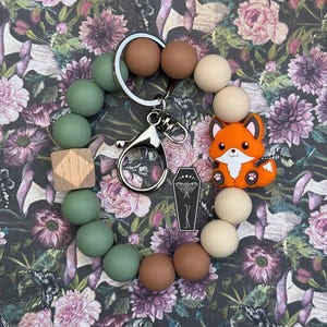 Woodland Fox Aromatherapy Wristlet Silicone Bead Keychain