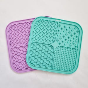 silicone pet slow feeder mat, licky mat, suction cup lick pad, dog anxiety relief, silicone pet mat, dog lick mat, slow feeder, fudge and co