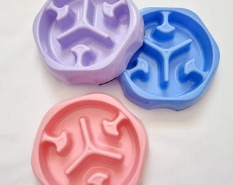 pet slow feeding bowl, pet bowl, slow feeder, dog bowl, dog slow feeding bowl, dog slow feeder, slow feeder bowl, fudge and co