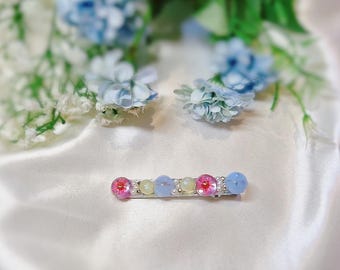 Handmade Pressed Flower Hair Clip: Resin Floral Barrette