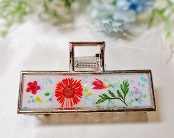 Handmade Pressed Flower Hair Claw: Unique Resin Hair Clip