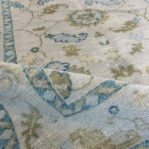 Hand Knotted Oushak Rug: 8x10 Modern Turkish Wool Rug