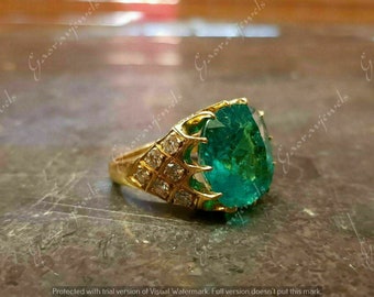 5.00ct Colombian Emerald Lab Created Diamond  Vintage Engegment Wedding birthday for gift Ring 14k Yellow Gold Finish