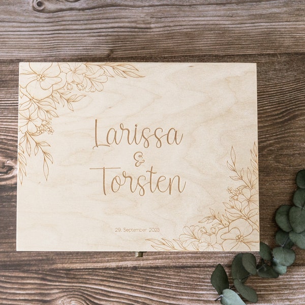 Wooden box / wooden box / memory box / memory box / wedding / money gift / gift idea for a wedding / personalized