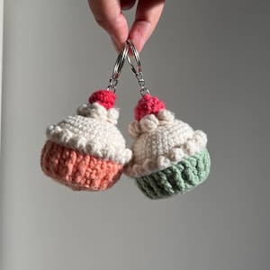 Big Bun Bun Cake Keychain | Ali&#39;s Kawaii Crochet Corner | Gifting