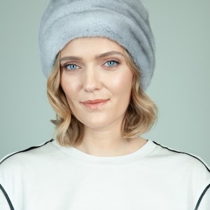 Sapphyre Mink Fur Hat With A Flat Top