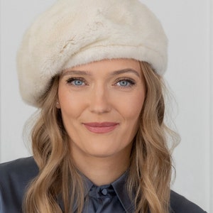 Vintage Style Pearl Mink Fur Beret