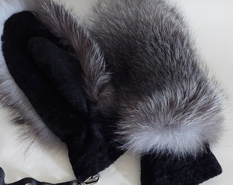 Luxury & Georgious Silver Fox Fur Mitts With Shearling Fur