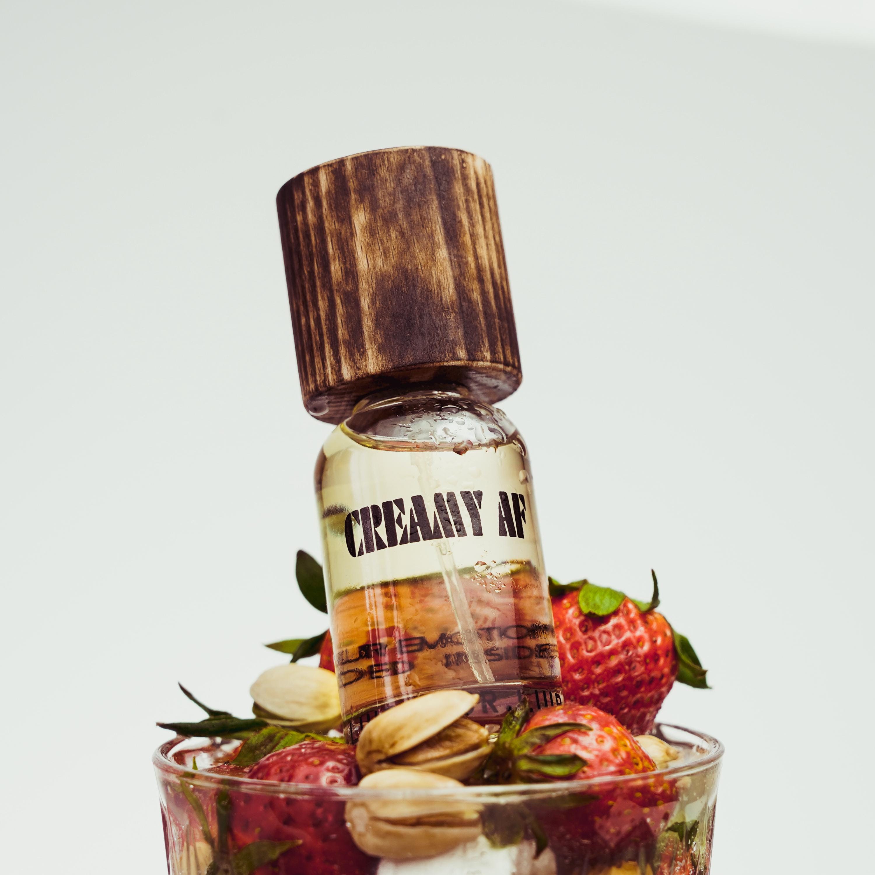 Pistachios, whipped cream, vanilla, candy floss, caramel, milk, gourmand perfume 30ml by LIUR,add your personalisation, gourmand fragrance