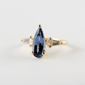 Kashmir Blue Sapphire Ring, 925 Sterling Silver Ring, Lab Grown Sapphire Ring, Lab Sapphire Ring, Unique Anniversary Ring, Sapphire Ring