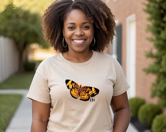 Eco-friendly Monarch Butterfly Illustration T-Shirt | Real Photo - Insect Tee