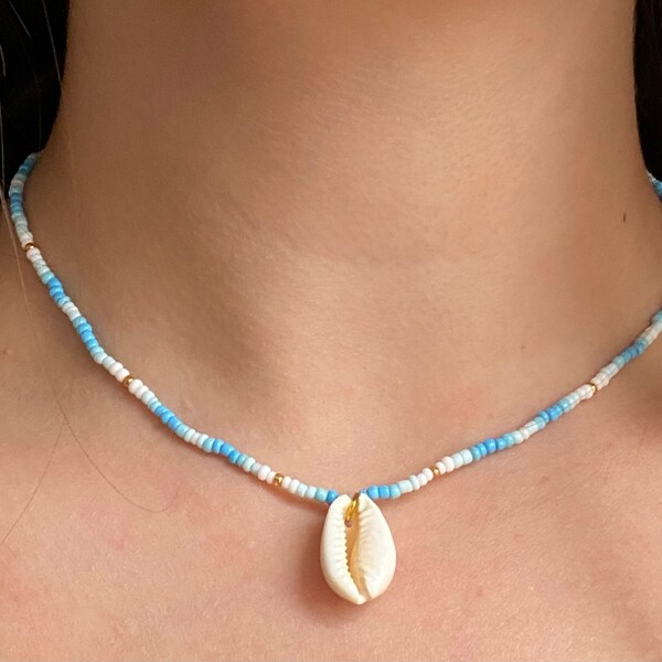 Blaue Perlenkette (+ Muschel)- pearl necklace (+shell)- ocean blue