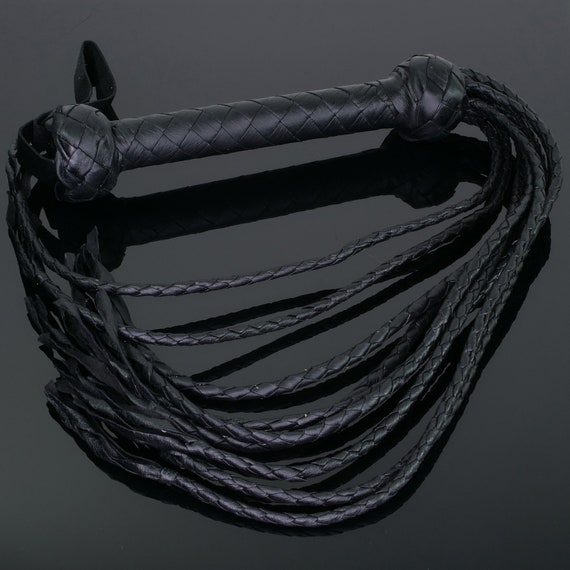 Martinet tressé à 9 queues en cuir noir