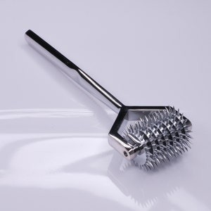 7-row spike wheel - Wartenberg wheel