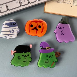 MAGNETIC OPTIONS Cute Halloween Monster Ghost Phone Grip UniversalPhone Grip |Secure Hold Stand|Scary Unique|Phone|Kindle Holder E-reader