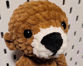 Crochet Otter lovey pattern, LOW SEW, crochet comforter, plushie, snuggler.