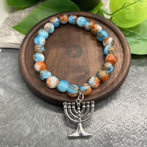 1 PC Handmade 8mm Stone Bead 6.25&quot; Plus Stretch Bracelet With Jewish Menorah Charm A2891