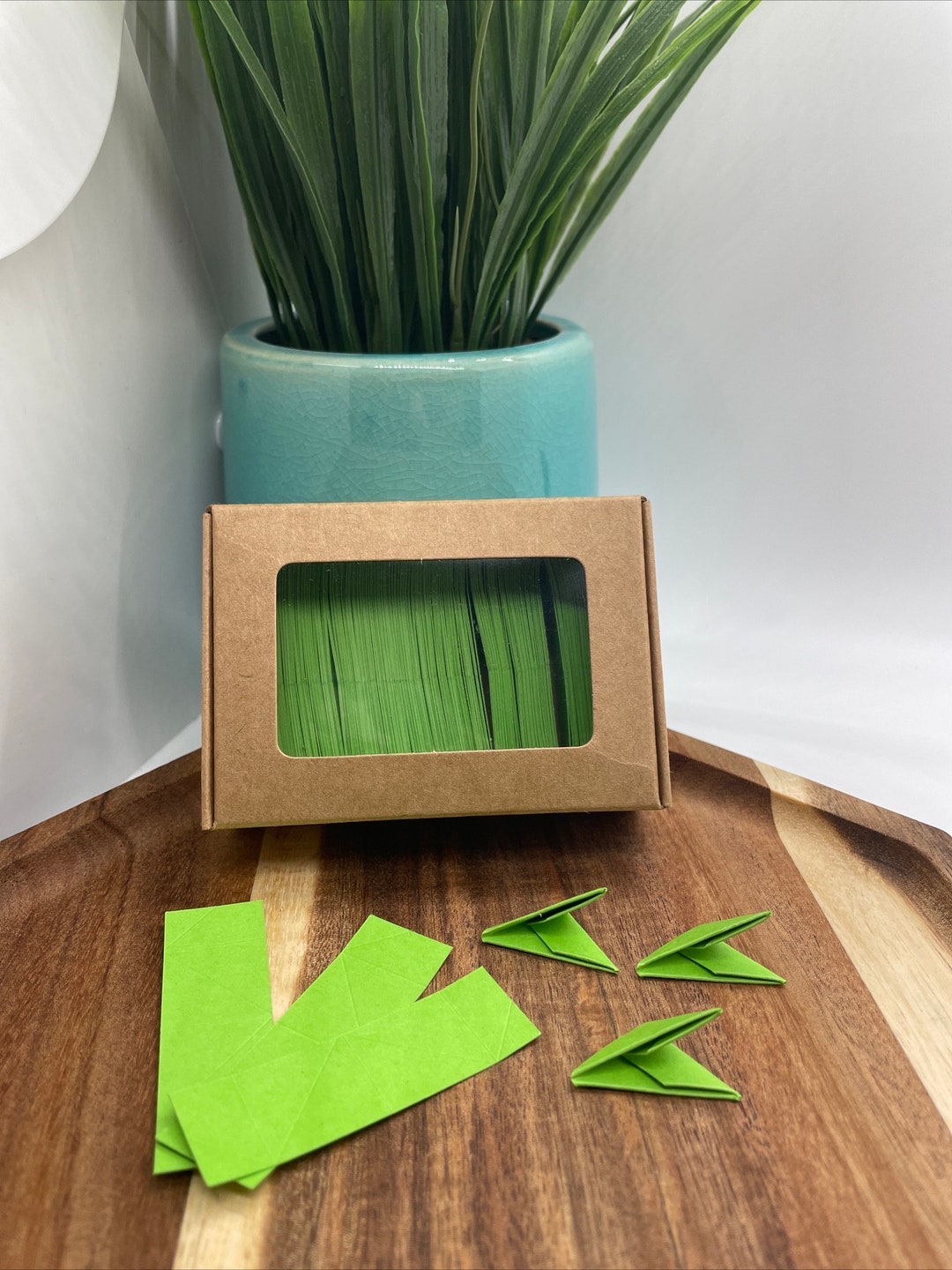 Green Paper Triangle 250 PC Light Green Handmade 3D Origami Triangle Creased Paper Size 1/32 ...